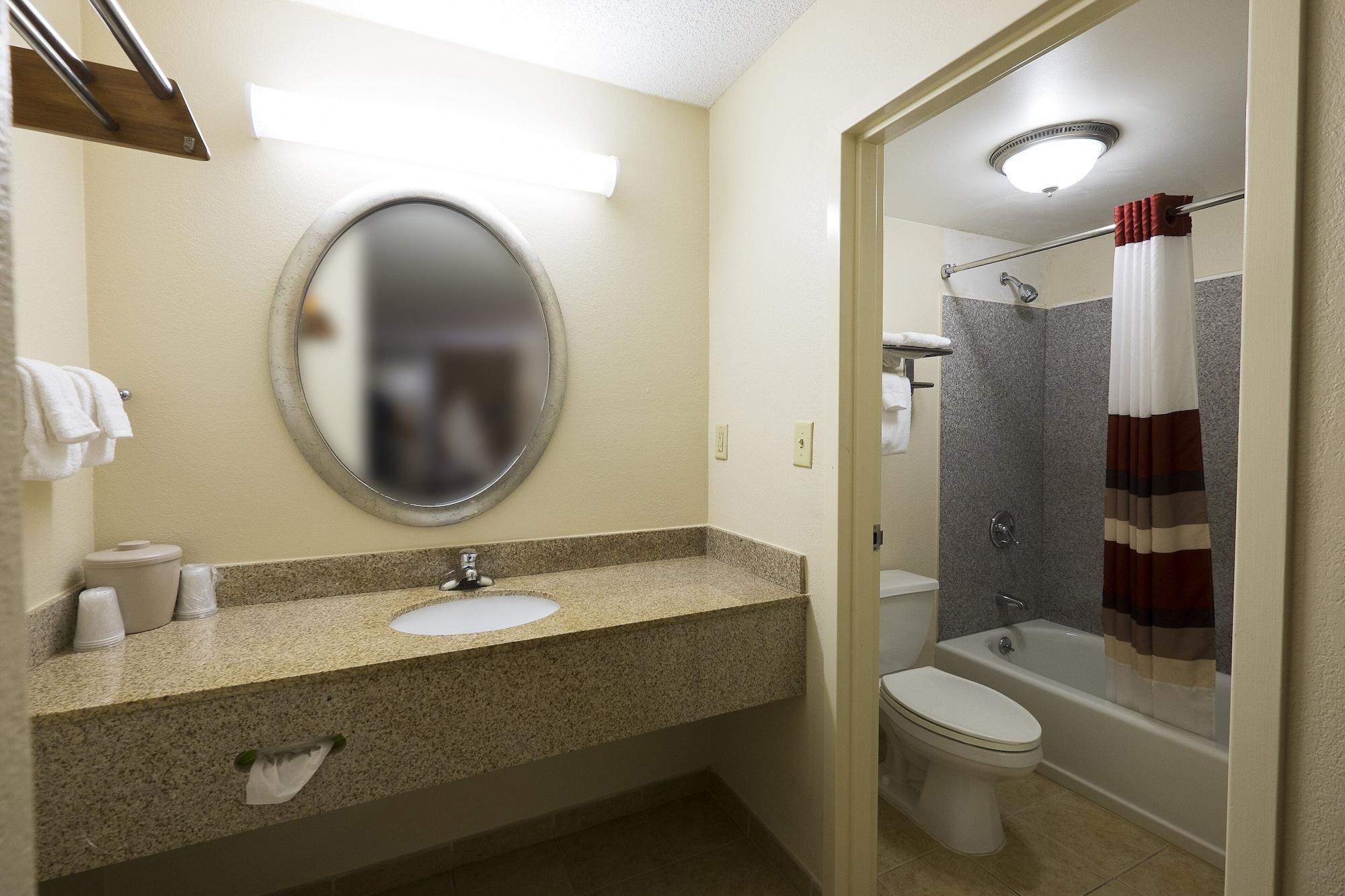 Red Roof Inn Virginia Beach-Norfolk Airport Bagian luar foto