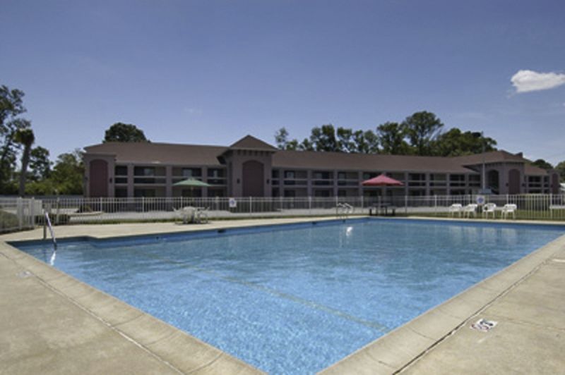 Red Roof Inn Virginia Beach-Norfolk Airport Bagian luar foto
